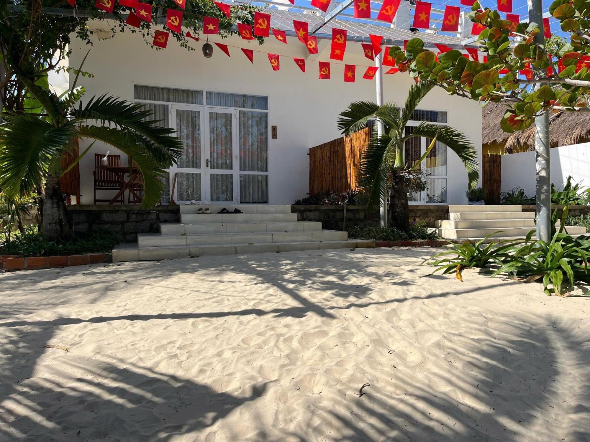 Robinson Beach Bungalow Vinh Hoa Exterior foto